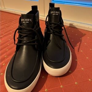 Sperry Men’s Black Leather Boat Shoes with White Soles